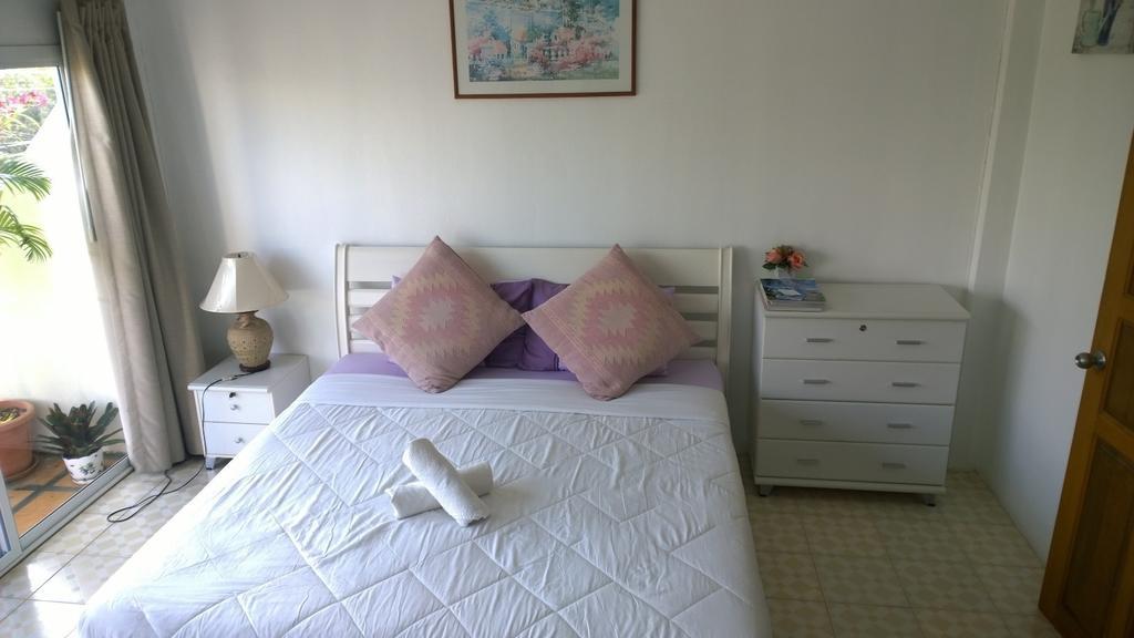 Corner Cafe Bed & Breakfast 华欣 外观 照片
